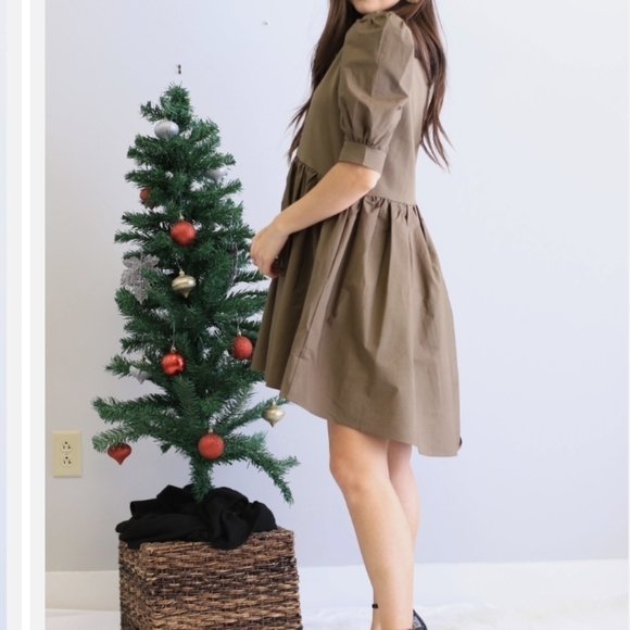 English Factory Olive green Preppy Puffy Sleeves Mini dress Side Pockets Size XS - Picture 2 of 13